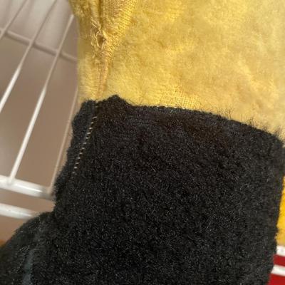 2 vintage stuffed animals