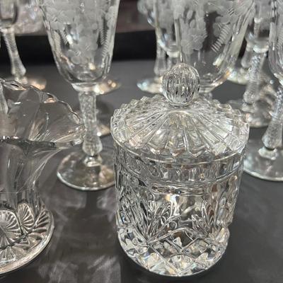 BIG Lot Cut Crystal, Glass, Decorative, Serving Ware, Vases, Milk Glass