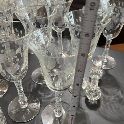 BIG Lot Cut Crystal, Glass, Decorative, Serving Ware, Vases, Milk Glass