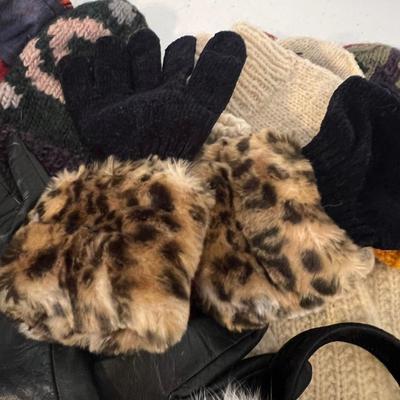Women's Gloves Mittens Lot - Leather, NWT, Wool