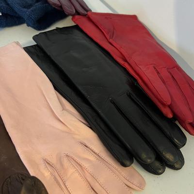 Women's Gloves Mittens Lot - Leather, NWT, Wool