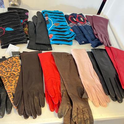 Women's Gloves Mittens Lot - Leather, NWT, Wool
