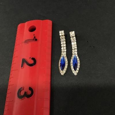 Gorges, rhinestone, blue sapphire ring, stone dangle, earrings, fashion