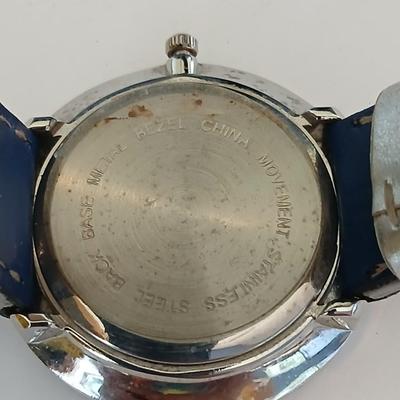 Set of 2 Quartz Fashion Watches – White & Blue Floral Cutout Bands
