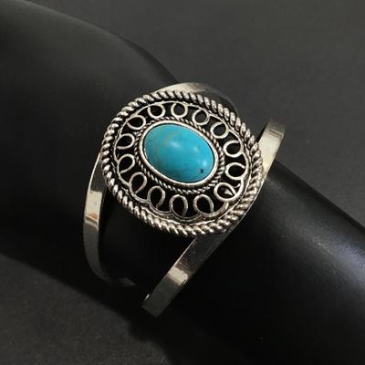Boho style fashion cuff