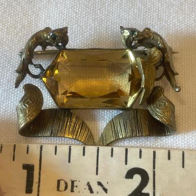 Vintage Asian theme pin with large Citrine stone