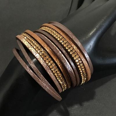 Very nice Multi-strap faux leather rhinestone magnetic bracelet