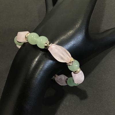 Rose quarts beaded stretch bracelet