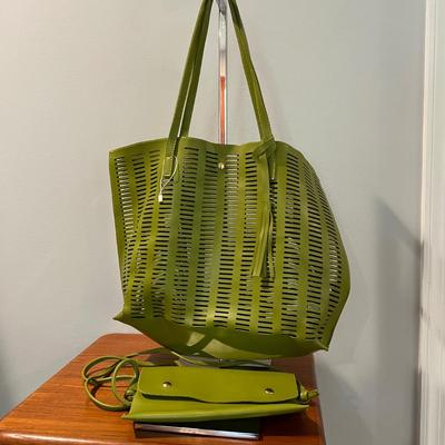 Faux Leather and Quilted Puffer Totes Lot