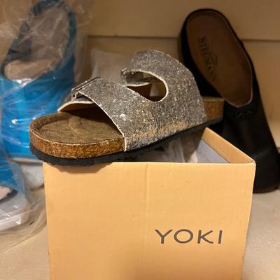 6 Pairs New Women's Shoes Size 9