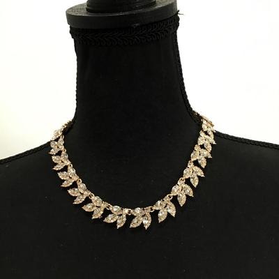 Gorgeous gold tone statement necklace