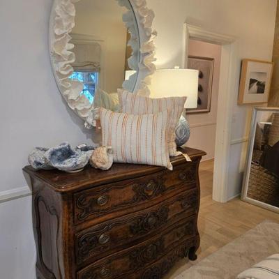 Sale Photo Thumbnail #54: Antiques and modern mix