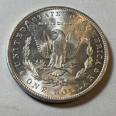 1900-O UNCIRCULATED CONDITION MORGAN SILVER DOLLAR AS PICTURED. (COIN #339).