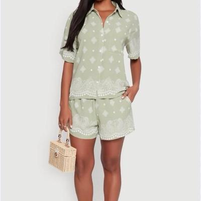 Medium Two Piece Set Crepe Knit Bandana Print Shirt/Shorts - Sage