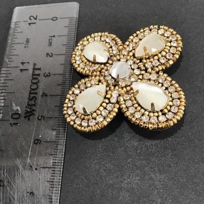 Vintage clover leaf rhinestone brooch