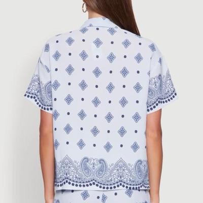 Medium Two Piece Set Crepe Knit Bandana Print Shirt/Shorts - Blue
