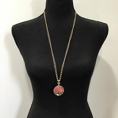 Cute vintage flower necklace