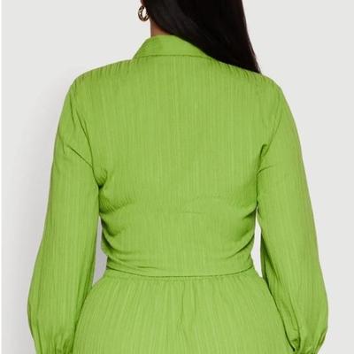 Plus Size Textured Knit Tie Front Crop Top - Green - 2X