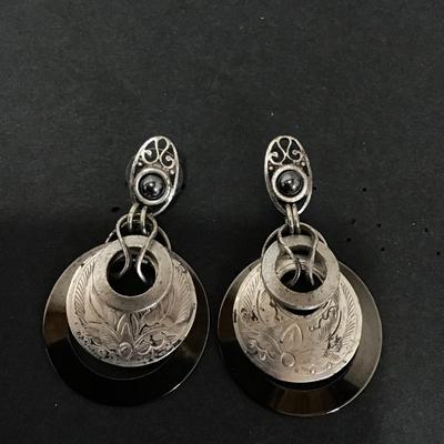 Unique vintage, Silver tone disc earrings, brushed silver