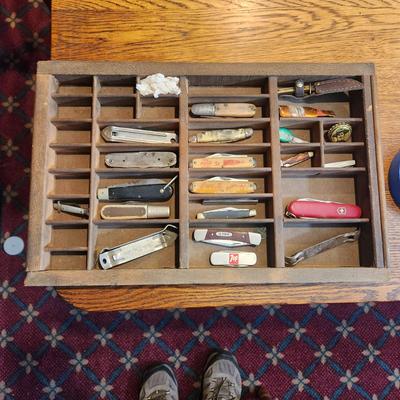 Lot Pocket Knives Bottle Can Openers in Shadow Box Printers Tray Coca-Cola, 7up, Buck , Swiss Army, Rheingold, Pabst, Falls City Beer