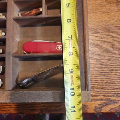Lot Pocket Knives Bottle Can Openers in Shadow Box Printers Tray Coca-Cola, 7up, Buck , Swiss Army, Rheingold, Pabst, Falls City Beer