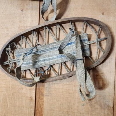 Pair of Vintage Bear Claw Snowshoes Cabin Decor