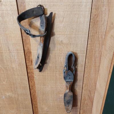 Antique Vintage Fa G.S. Ruiter Akkrum Dutch Netherlands Wooden Leather Ice Skates Cabin Decor