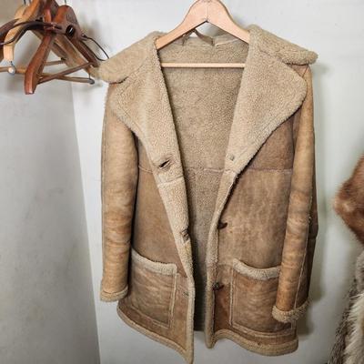 Womans Shearling Coat Featherweight Californian Spring Lamb size 10