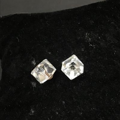 Vintage crystal studded earrings