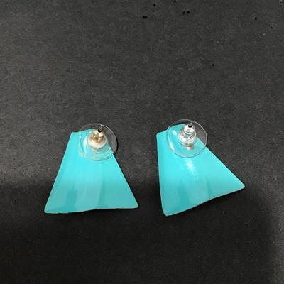 Vintage metal turquoise enamel earrings