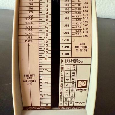 Sale Photo Thumbnail #552: 2-pound capacity, approx. 6" tall Good working con edition.