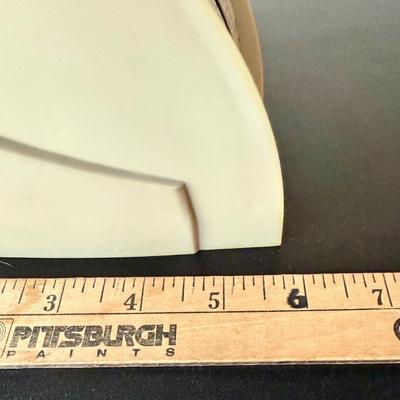 Sale Photo Thumbnail #554: 2-pound capacity, approx. 6" tall Good working con edition.