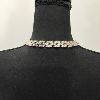 Thick, chunky vintage, silver toned collar chain necklace