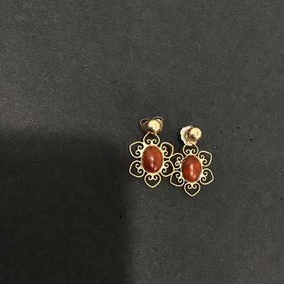 Vintage, gold, toned, inner changeable stud flower