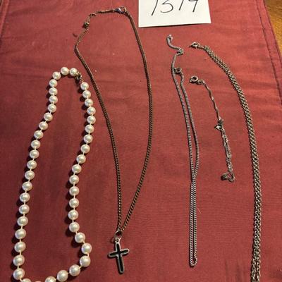Necklace Lot