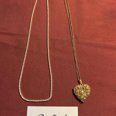 Necklace Lot