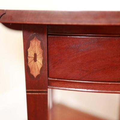 Hickory Chair Company Drop Leaf Side Table
