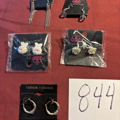 Earring Lot