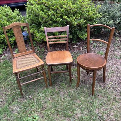 LOT 72: Vintage Chairs