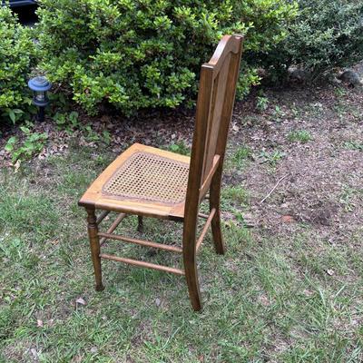 LOT 72: Vintage Chairs