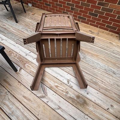 LOT 73: Outdoor/Patio Furniture