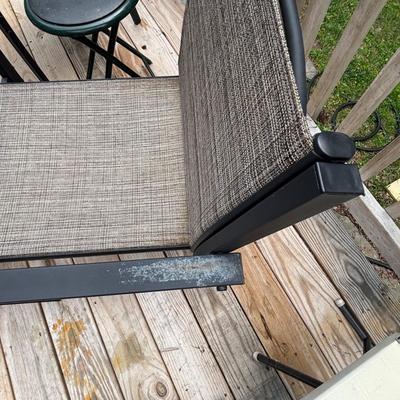 LOT 73: Outdoor/Patio Furniture