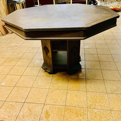 LOT 85: Bumper Pool Table with Removable Top, Pool Cue Rack and Vintage Wooden Billiards Scoring Beads