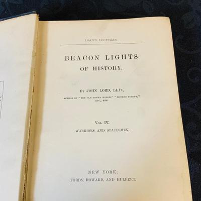 LOT 102: Collection of Four (4) Antique Roycroft Magazines. Roycrofts Pamphlets, Two Vintage Books Beacon Lights of History by John...