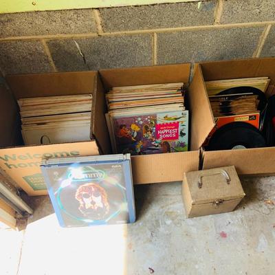 LOT 106: Mid Century Vinyl LP Collection, and Four (4) RCA Video Discs, 45’s and More