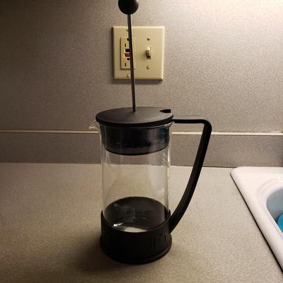 LOT 109: Kitchen Accessories; Bodum French Press, Toaster, and More