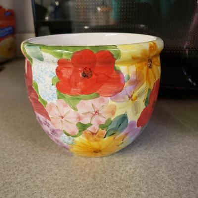 LOT 110: Art Glass and Ceramic Floral Vases; Microwave