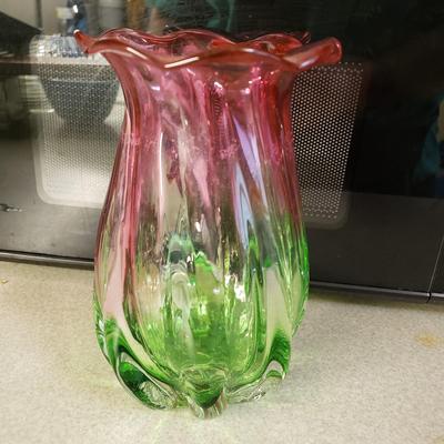 LOT 110: Art Glass and Ceramic Floral Vases; Microwave