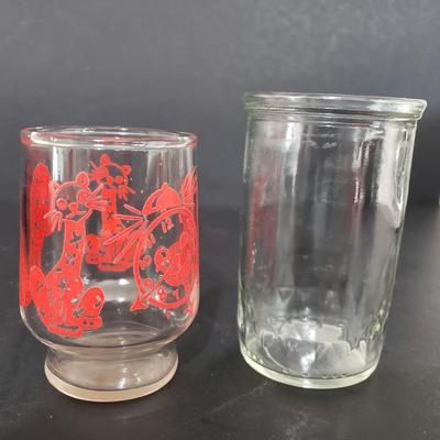 LOT 113: Vintage Kitchen; Pyrex Desert Dawn, Chrome Cake Box, Cookbooks, Bundt Pan, and More
