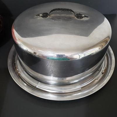 LOT 113: Vintage Kitchen; Pyrex Desert Dawn, Chrome Cake Box, Cookbooks, Bundt Pan, and More